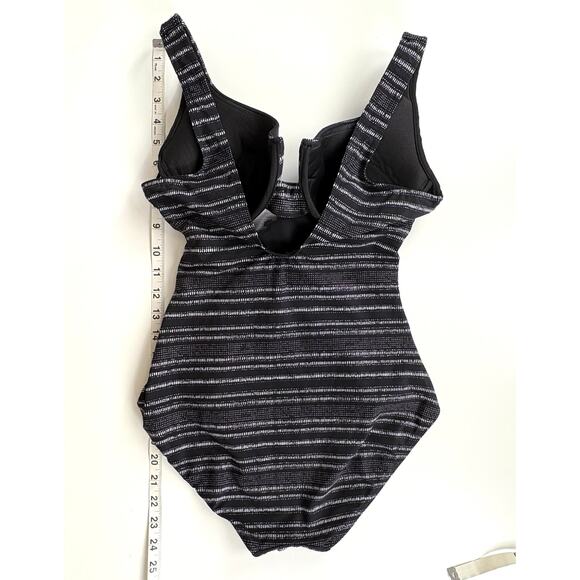 Miraclesuit Escape One Piece Swimsuit Size 8 Vacation Resort Beach Cruise Travel - Picture 16 of 16